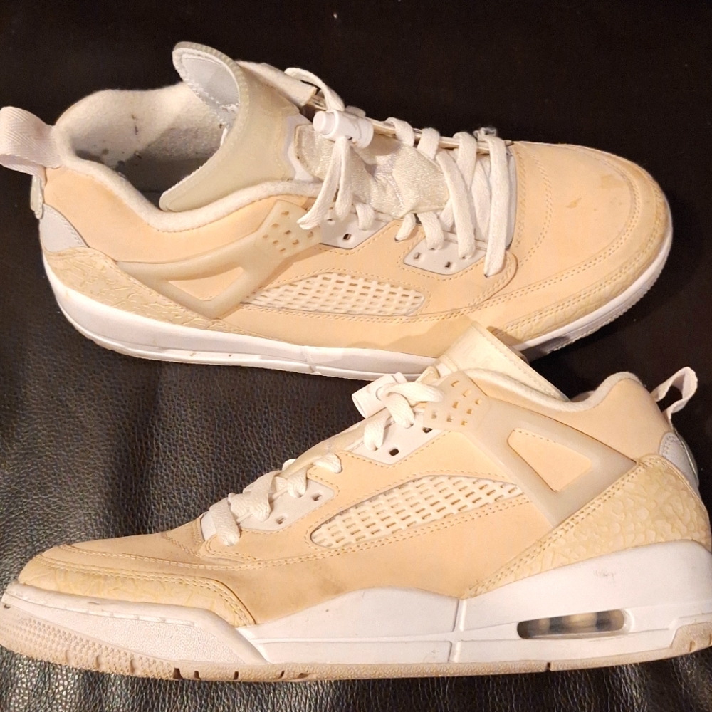 Men Jordan Sneakers